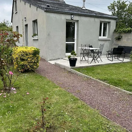 Maison Proche Des Plages Du Dday Houesville Exterior photo