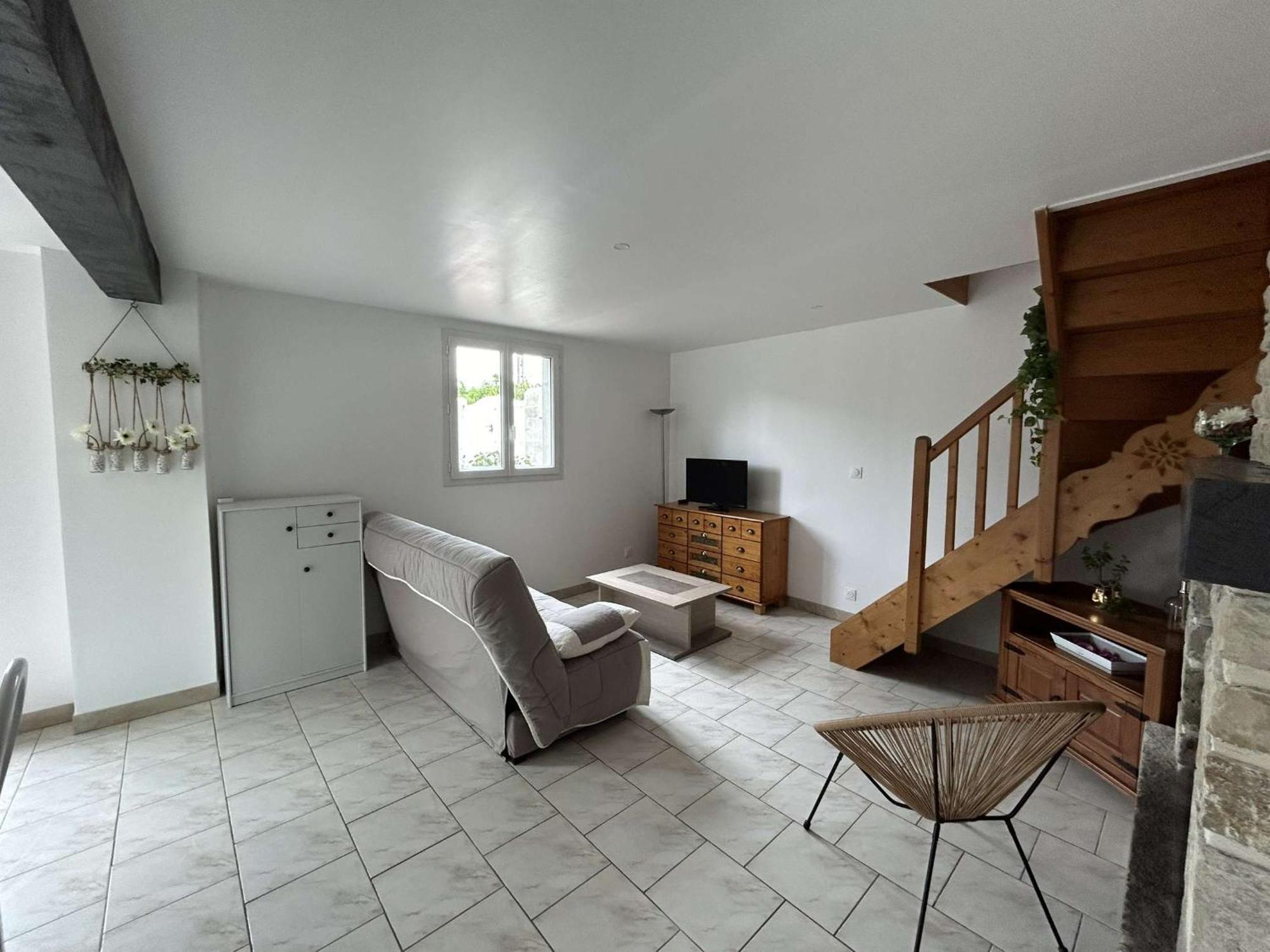Holiday home Maison Proche Des Plages Du Dday